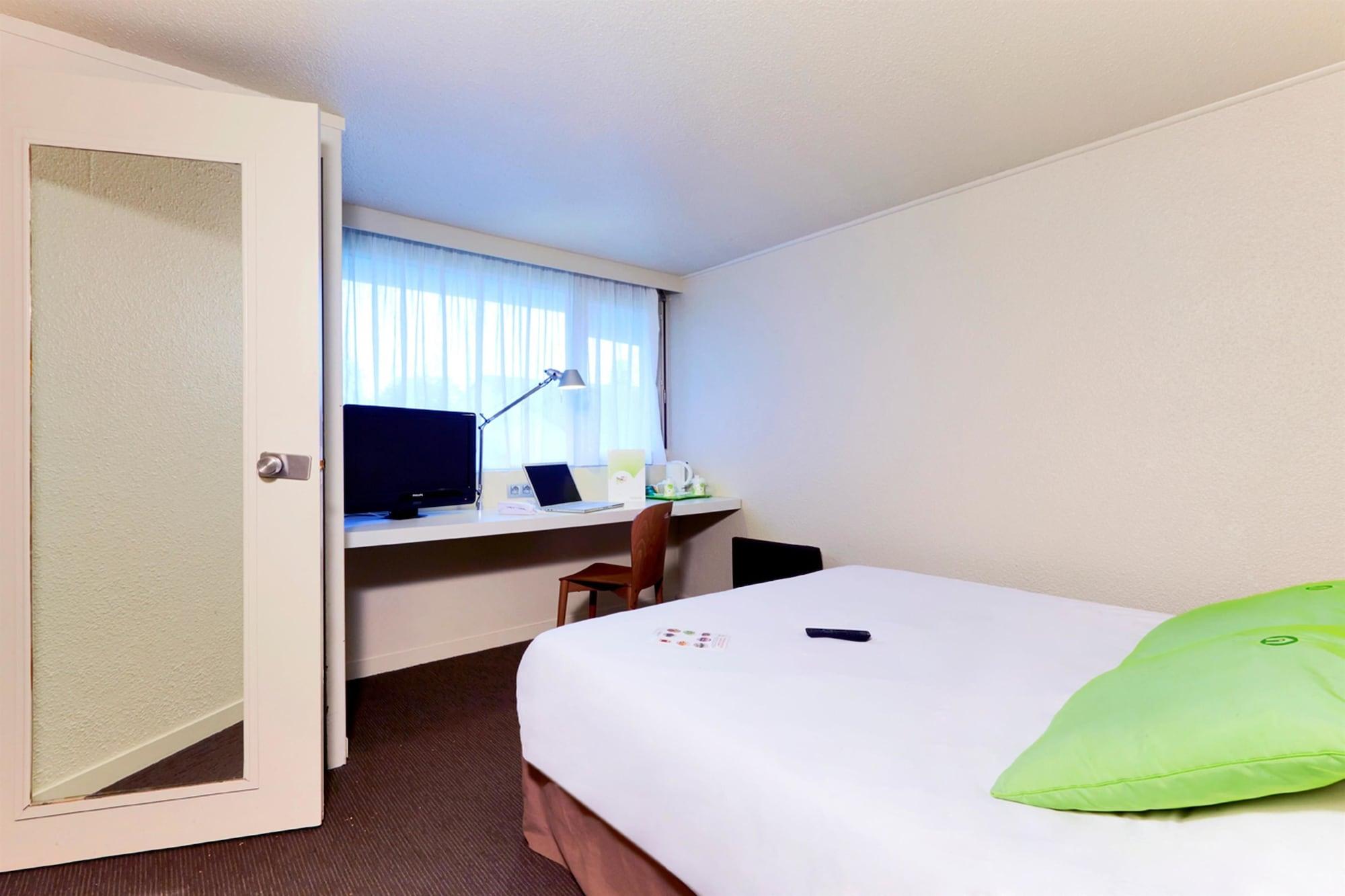 Campanile Metz Est Technopole - Restaurant Hotel Екстериор снимка