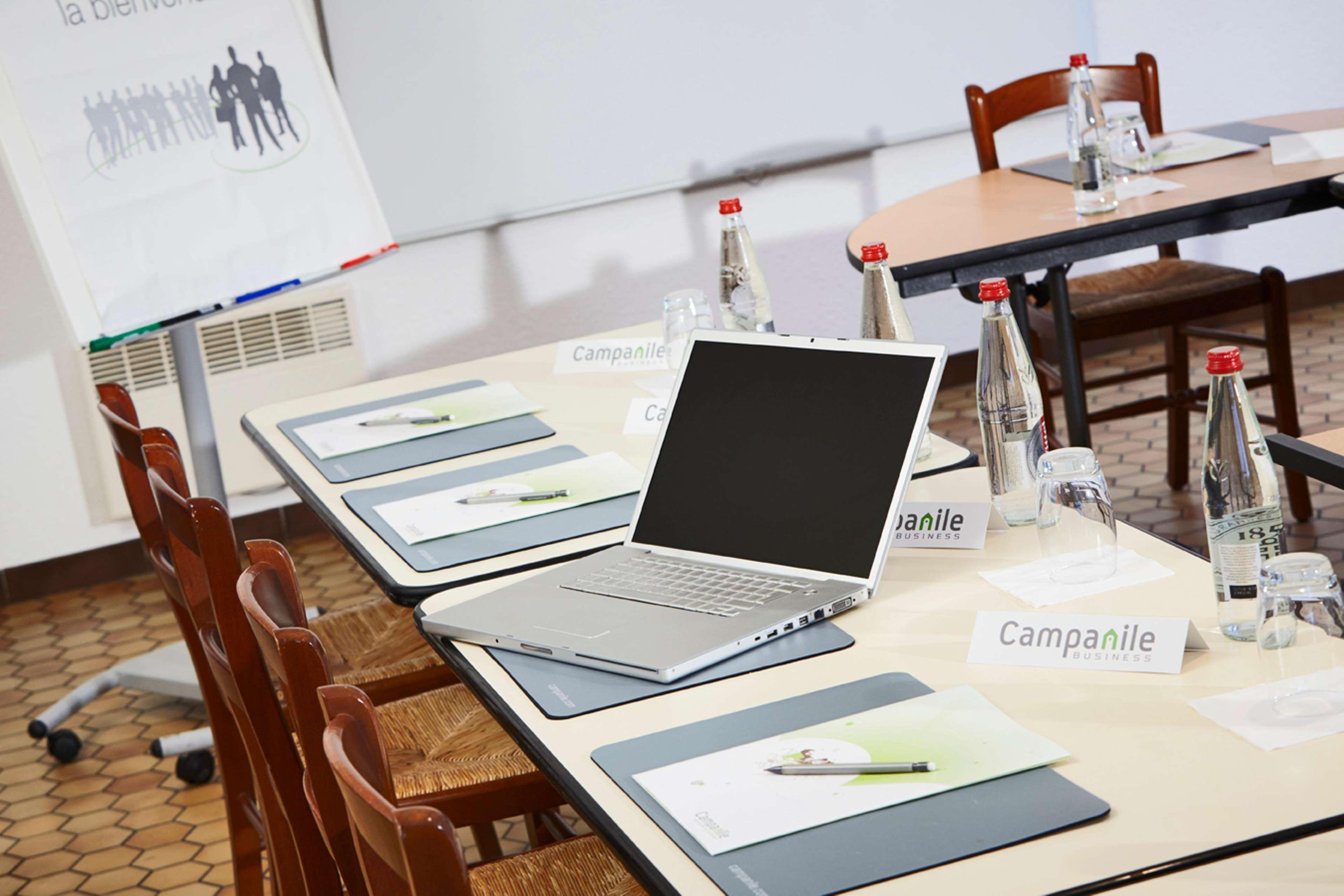 Campanile Metz Est Technopole - Restaurant Hotel Екстериор снимка