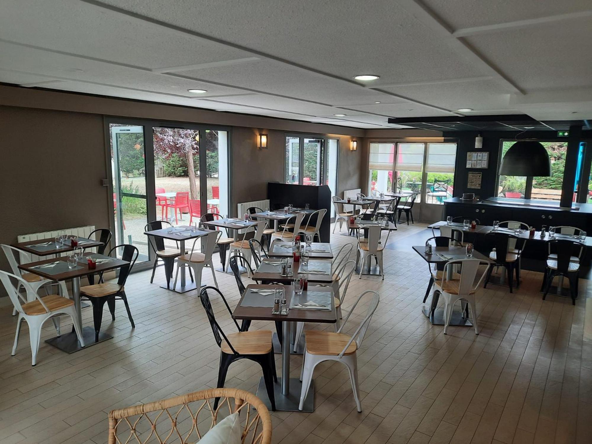 Campanile Metz Est Technopole - Restaurant Hotel Екстериор снимка